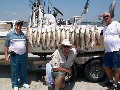 Lewisville, one of the hottest Hybrid Lakes around with a nice limit (Summer 09).